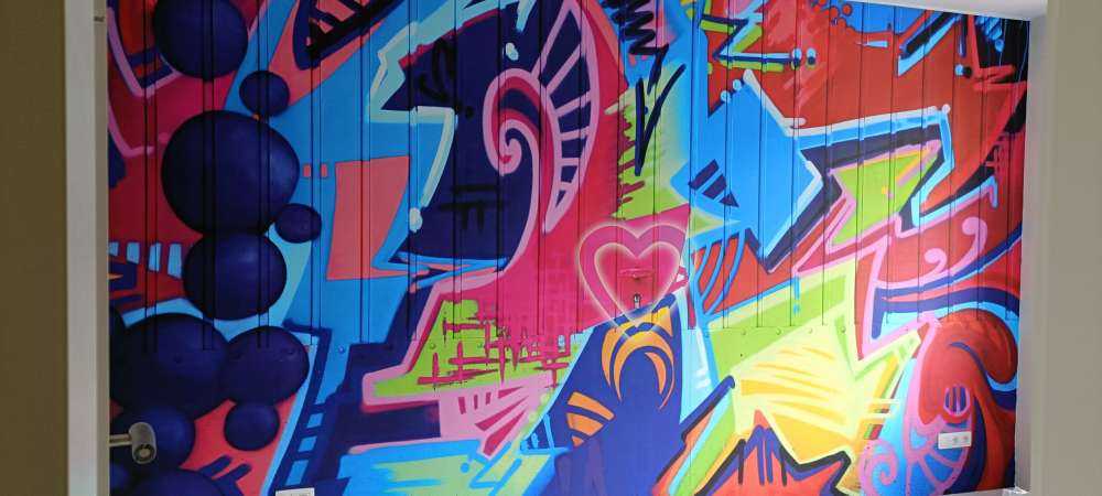 Graffitis au néon