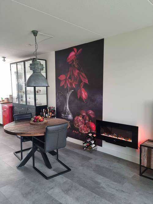 Boite de vin rouge et fruits rouges