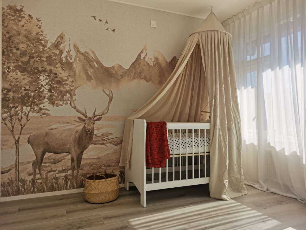 Forêt avec animaux en taupe