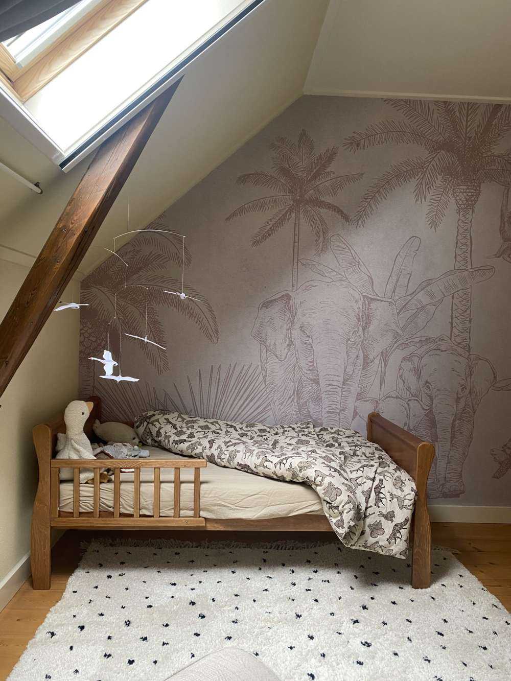 Elephants taupe