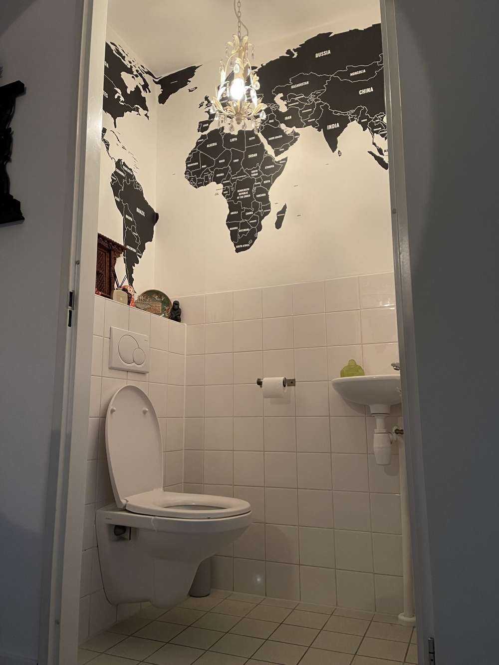 Carte du monde en noir
