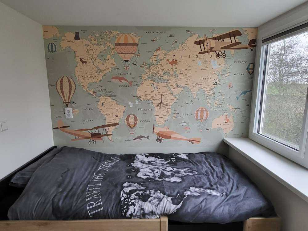 Carte du monde beige