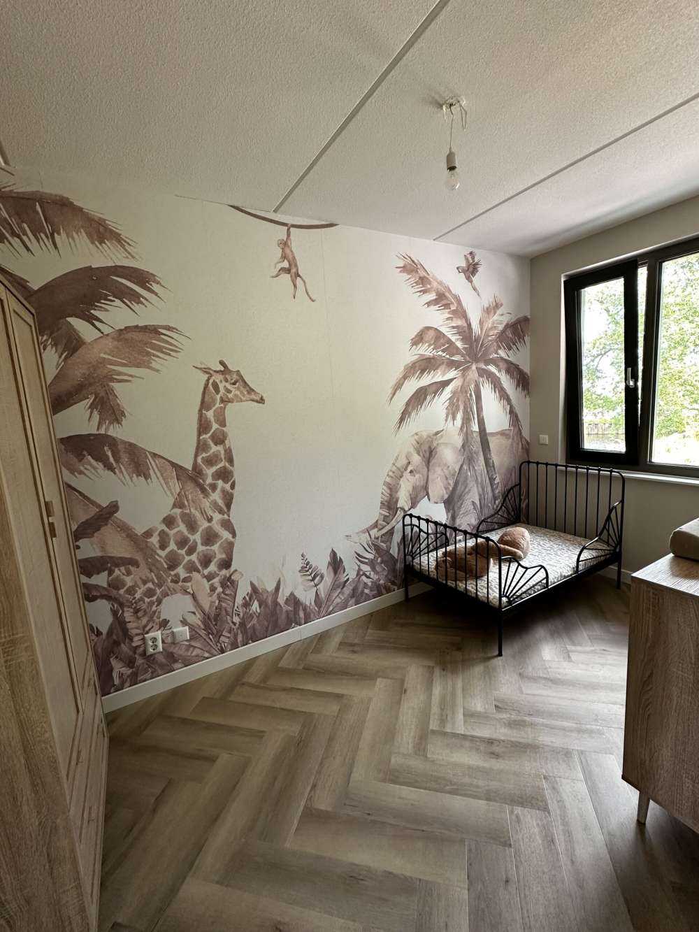Divers animaux de la jungle en taupe