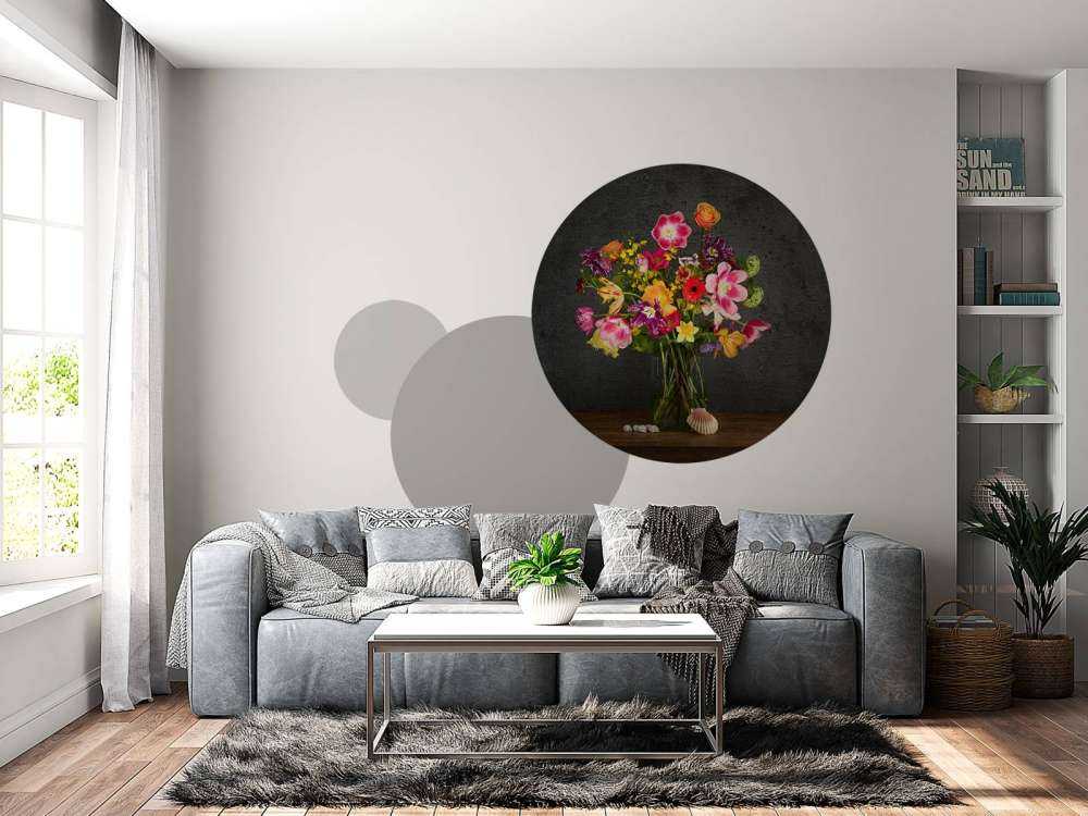 Vase avec bouquet de fleurs coloré