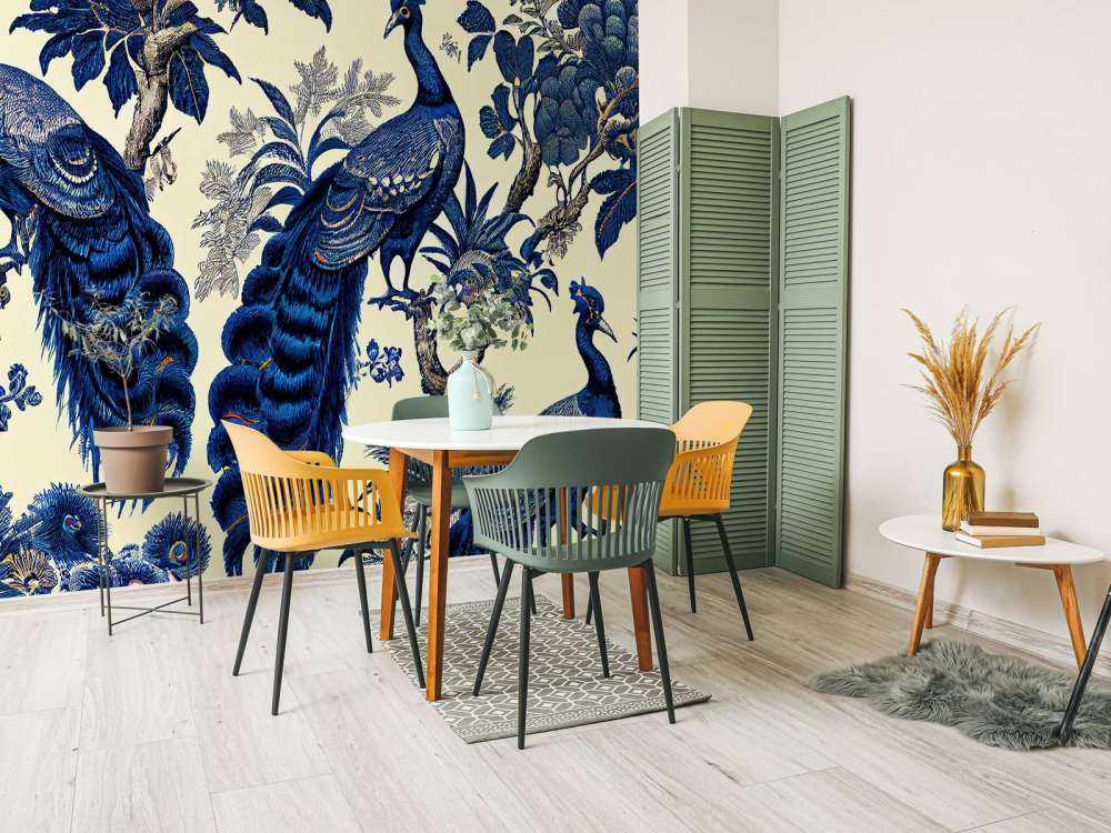 Splendeur du paon bleu royal