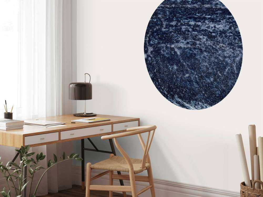 Structure bleu foncé