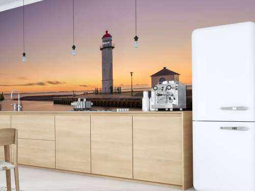 Phare au coucher du soleil