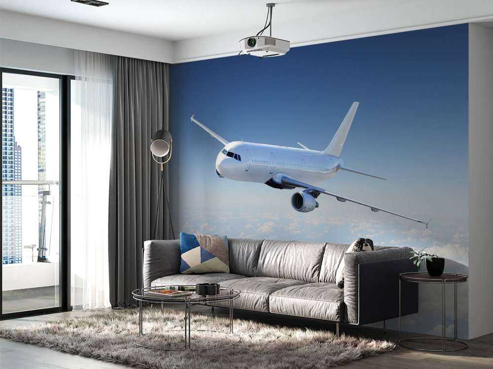 Un avion au-dessus des nuages