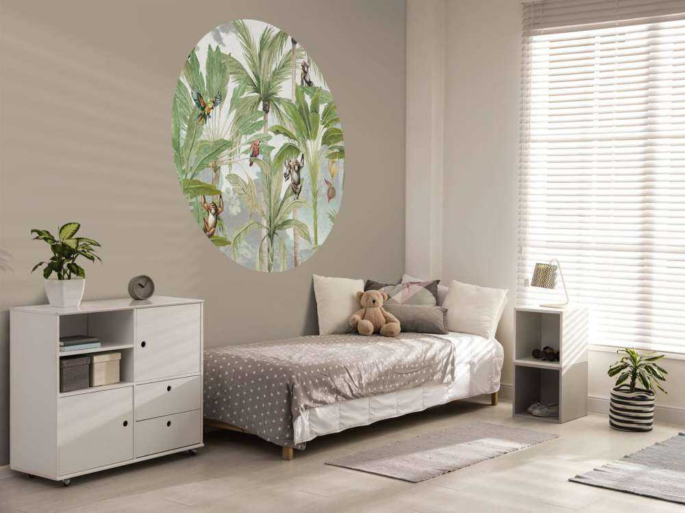 Jungle avec singes et perroquets en couleur