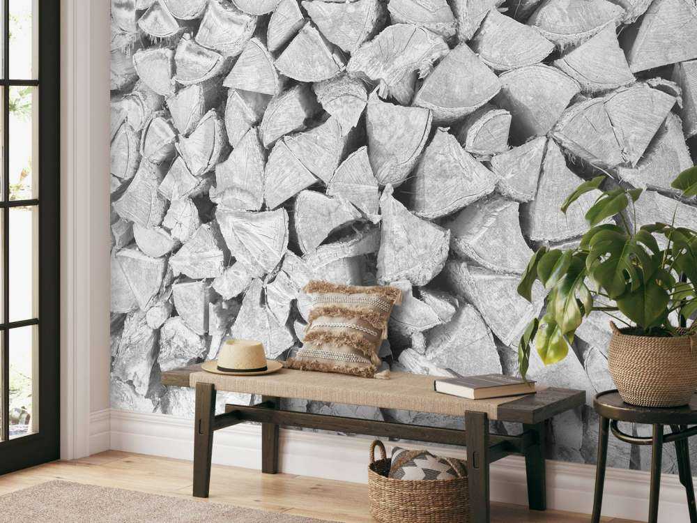 Pile de bois en nuances de gris