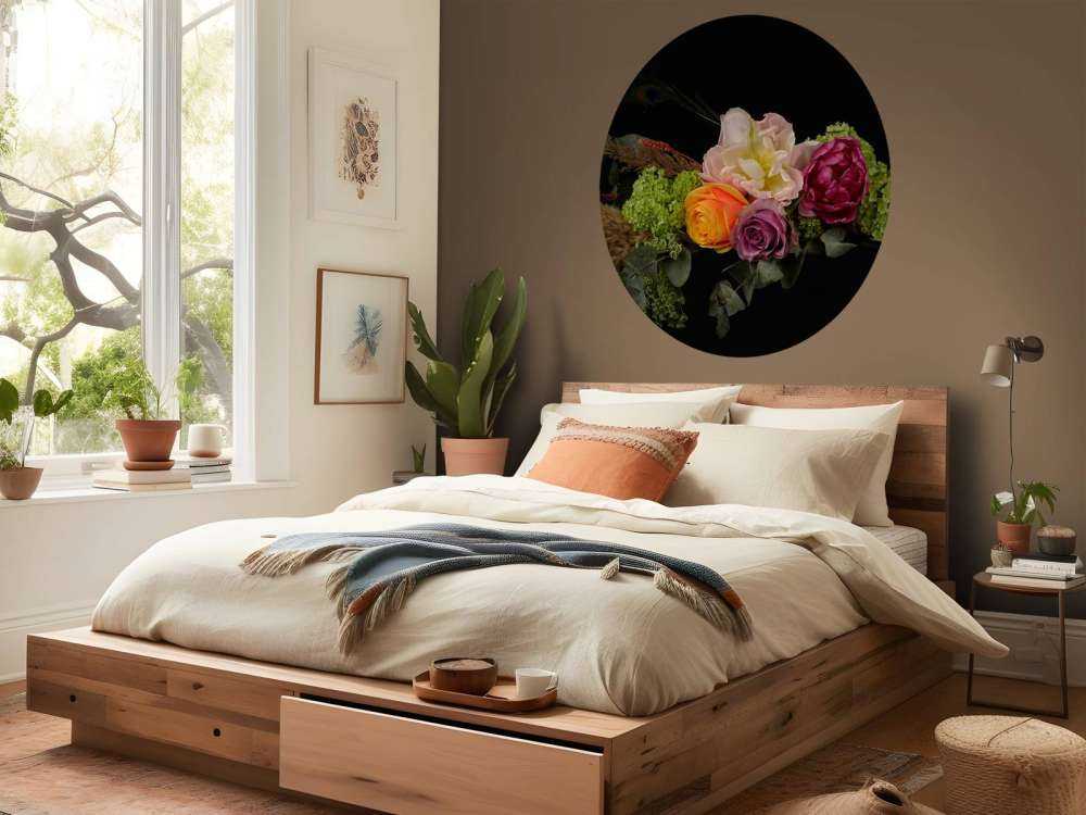 Guirlande de fleurs avec plume