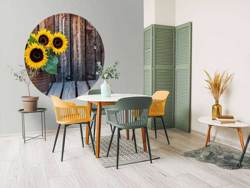 Vase avec des tournesols