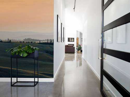 Lueur orange sur un paysage italien