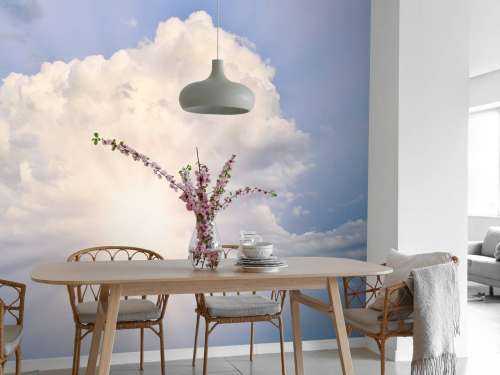 Les rayons du soleil à travers les nuages