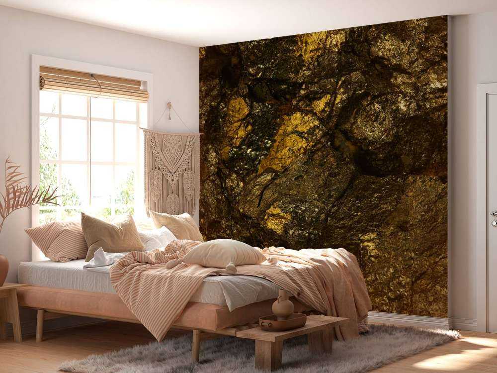 La pierre avec l'or
