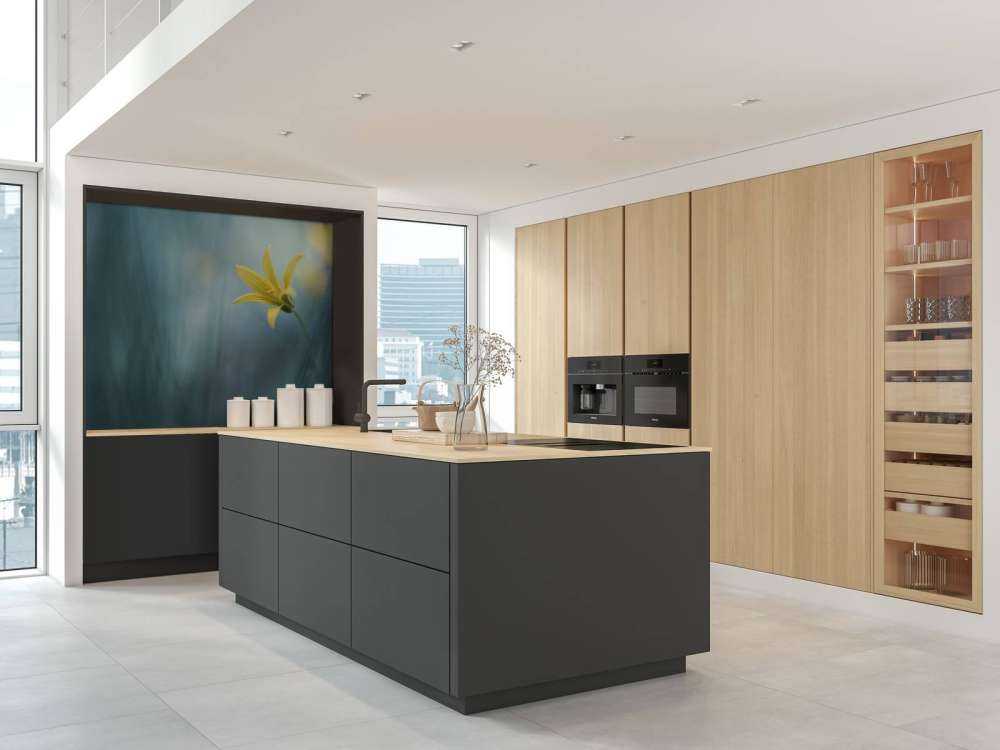 Spring vaudeville...