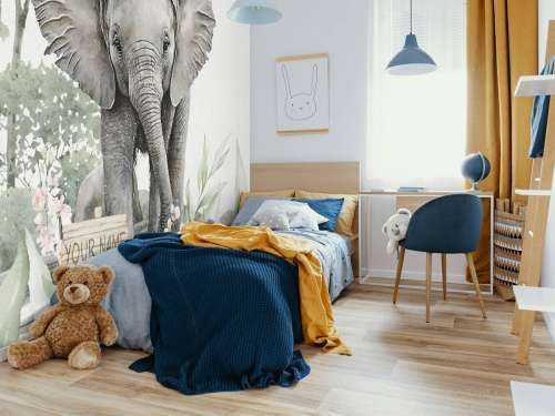 Bébé éléphant dans la jungle