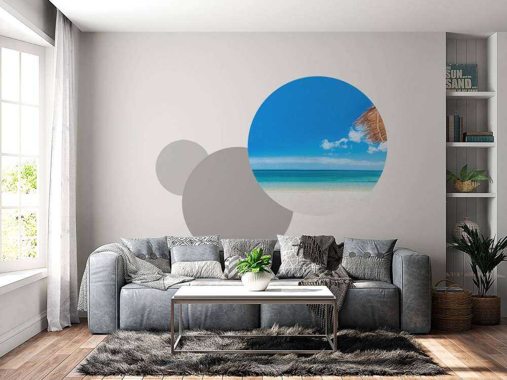 Bain de soleil sur la plage