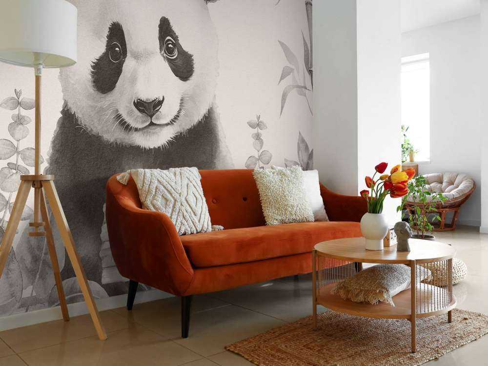 Bébé panda dans la jungle beige