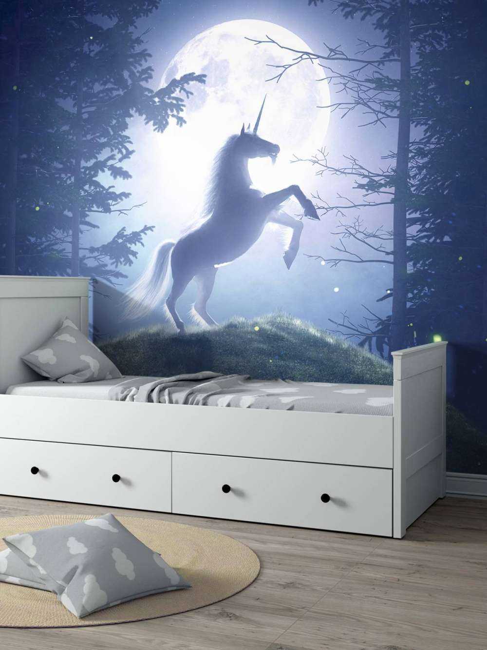 Licorne à la pleine lune