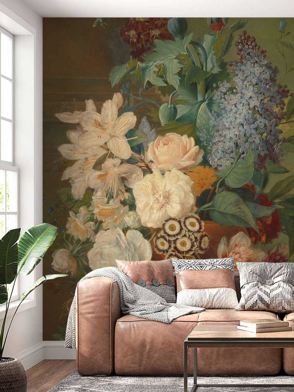 Fleurs dans un vase en terre cuite