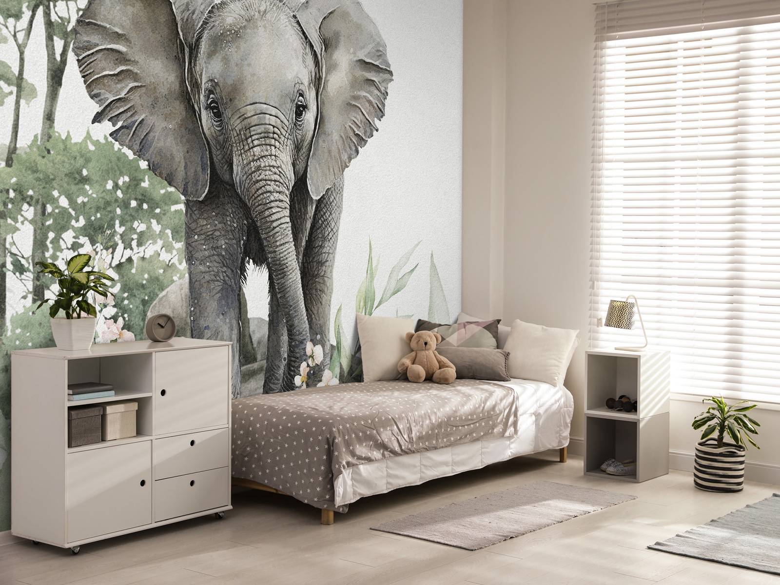 Bébé éléphant dans la jungle
