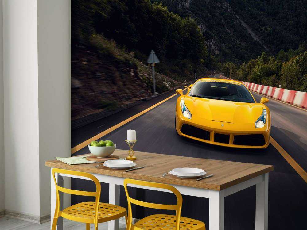 Vitesse à travers les cols de montagne verts