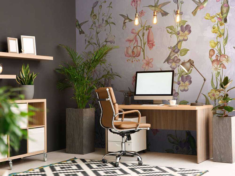Weadow et Fleurs de Jardin Violet