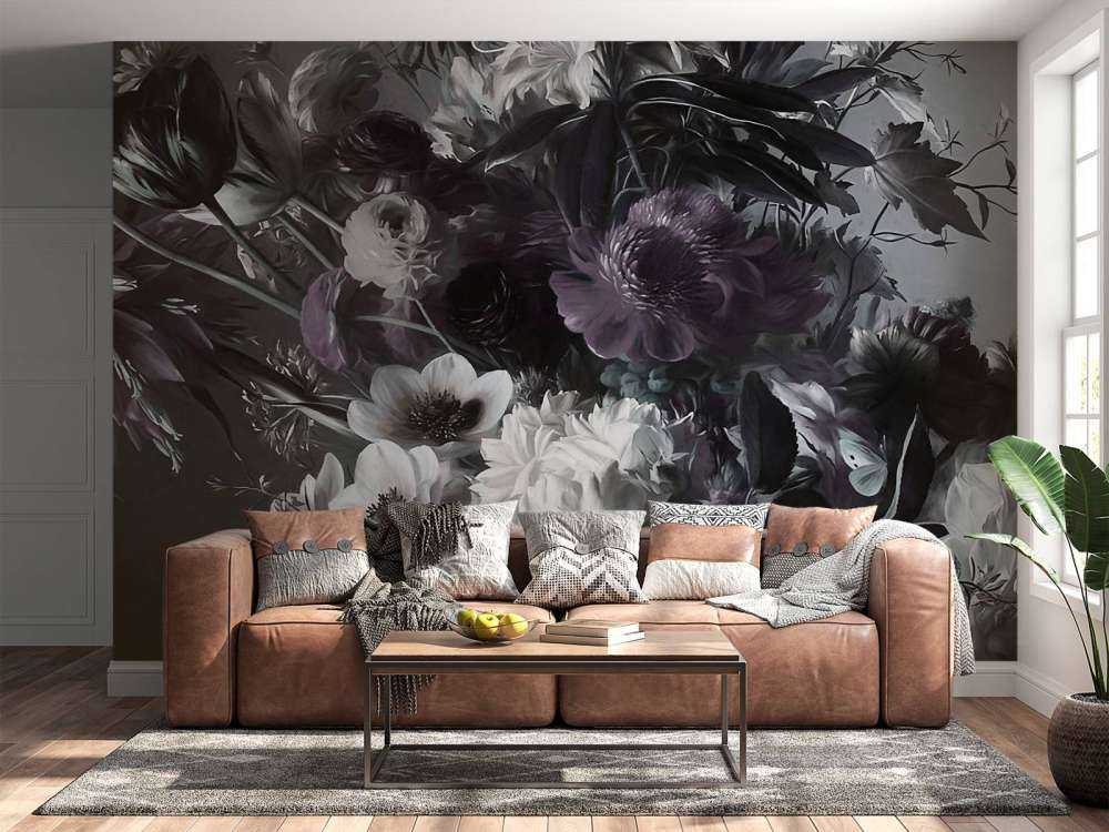 Grand bouquet avec des anémones violettes