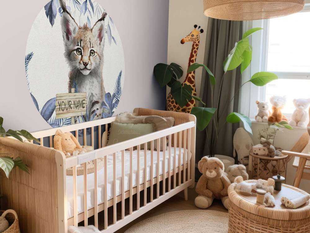 Bébé lynx dans la jungle bleu