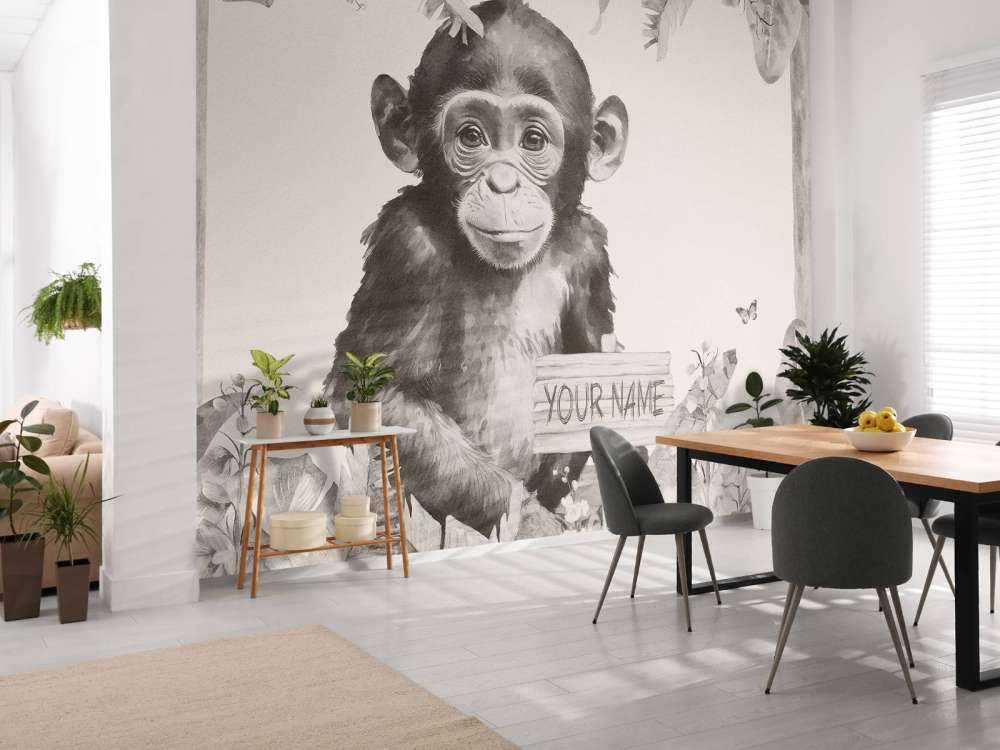 Bébé chimpanzé dans la jungle beige