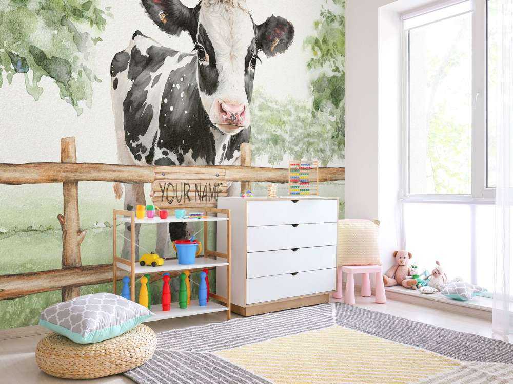 Jeune vache dans un pré