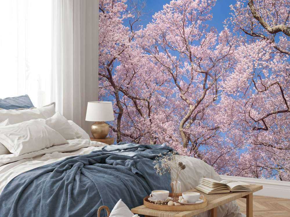 Fleurs avec un ciel bleu