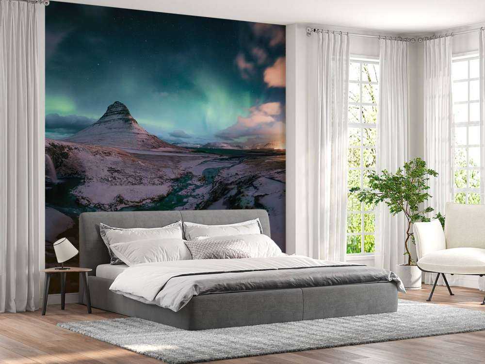 Kirkjufell avec aurores boréales