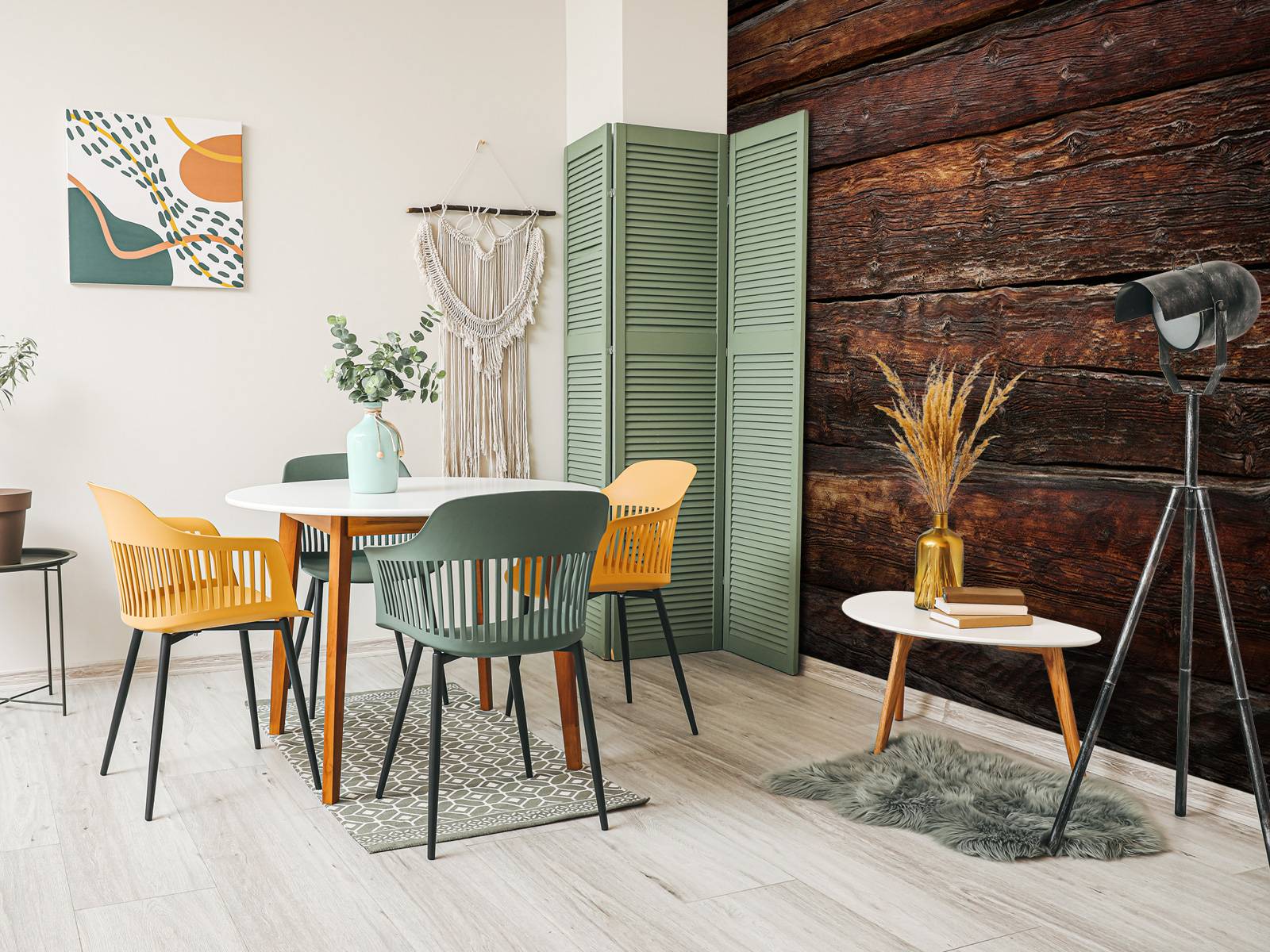 Mur en bois foncé