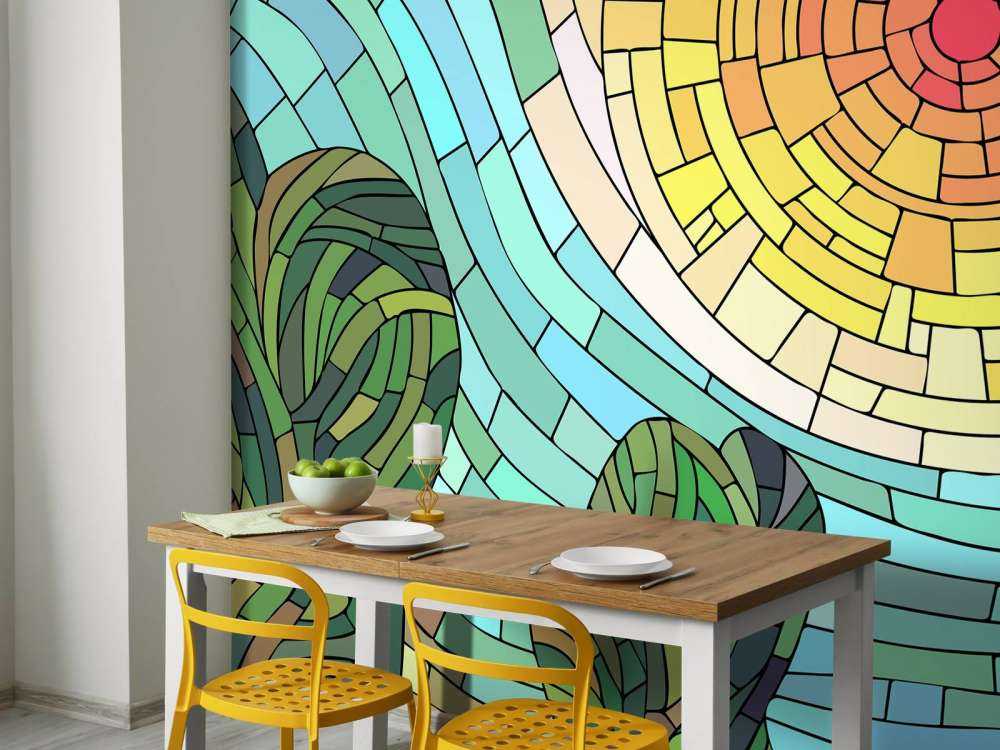 Soleil rouge près des arbres