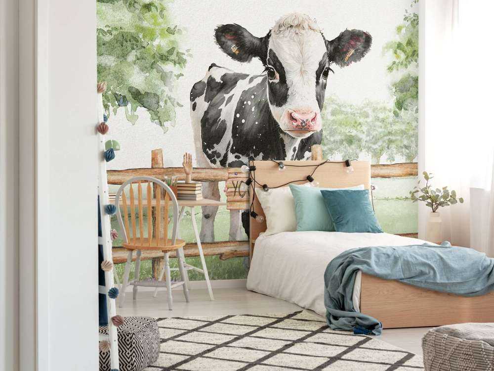 Jeune vache dans un pré
