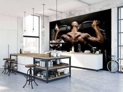 Homme au dos musclé