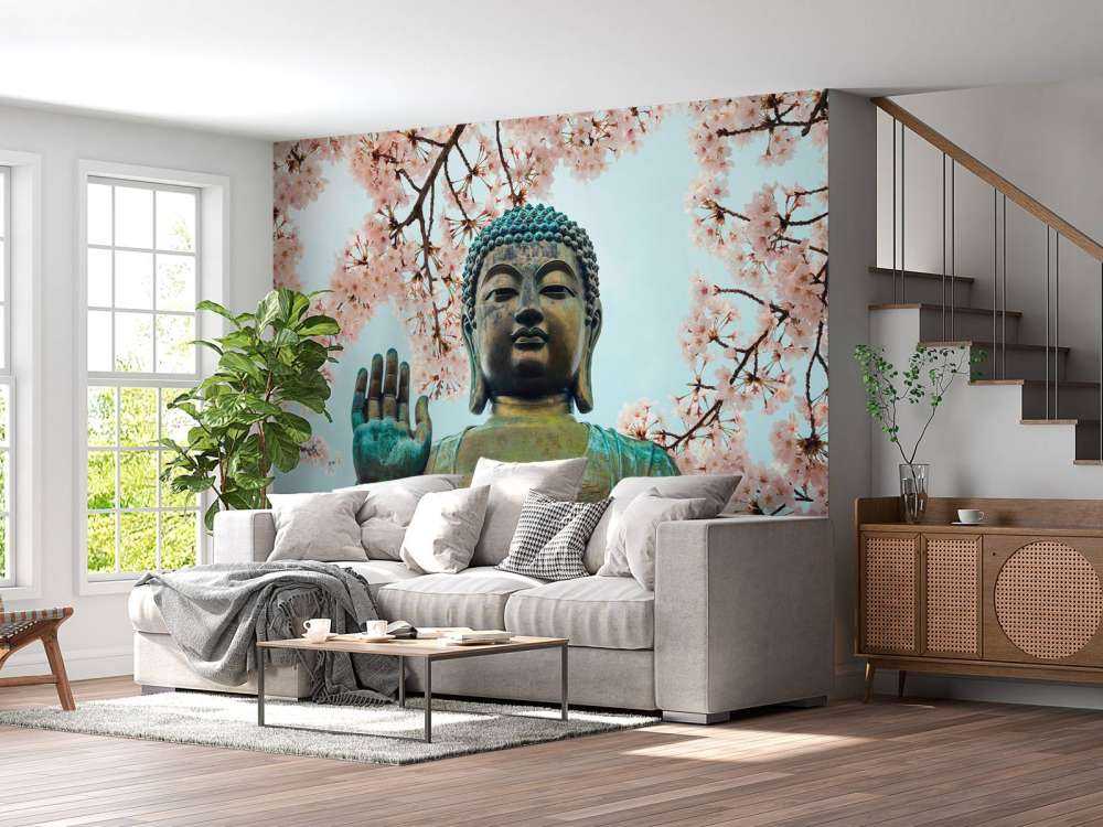 Bouddha entouré de fleurs de cerisier