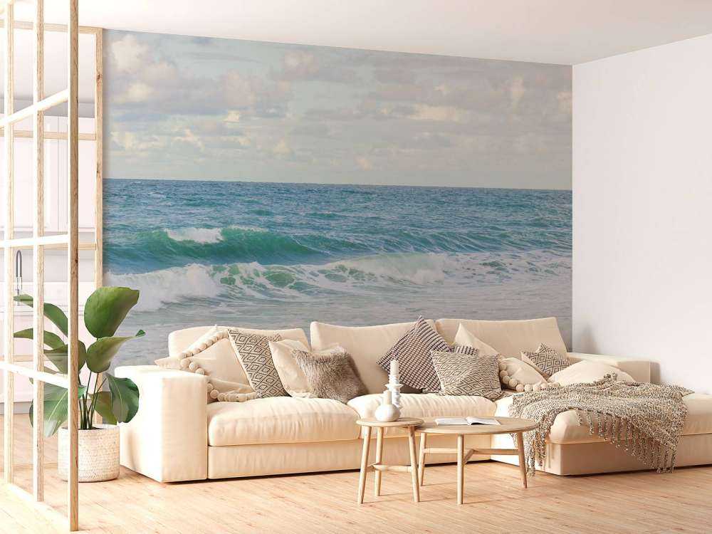Mer avec hautes vagues