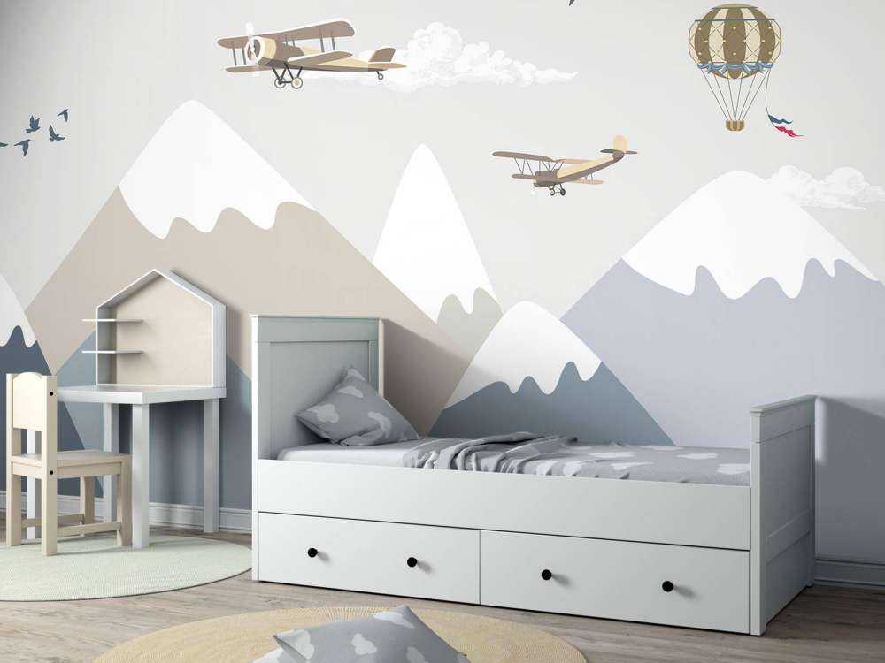 Montagnes avec montgolfières