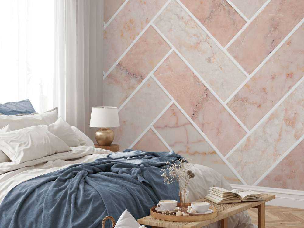 Marbre rose à chevrons