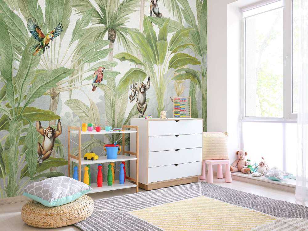 Jungle avec singes et perroquets en couleur