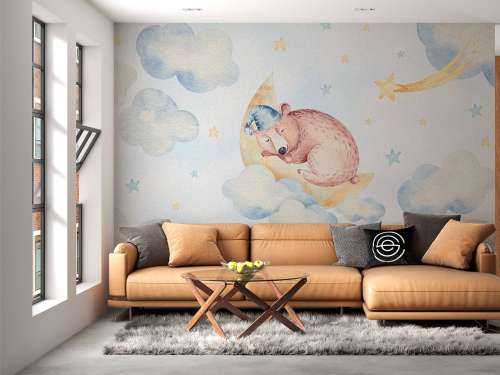 Ours endormi dans les nuages