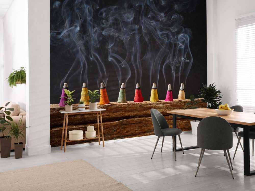Bâtonnets d'encens colorés